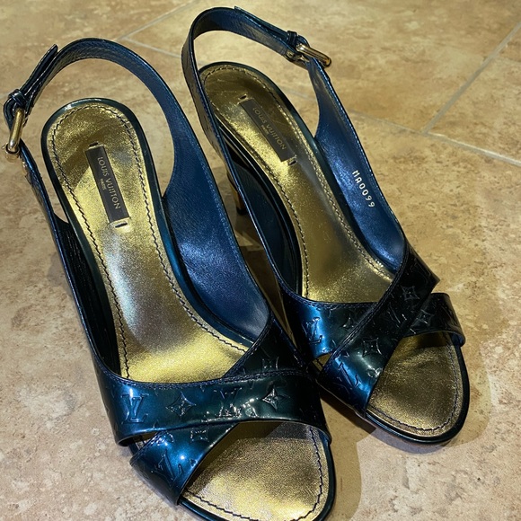 LOUIS VUITTON Green Monogram No Doubt! Sling back Sandal - Picture 4 of 13